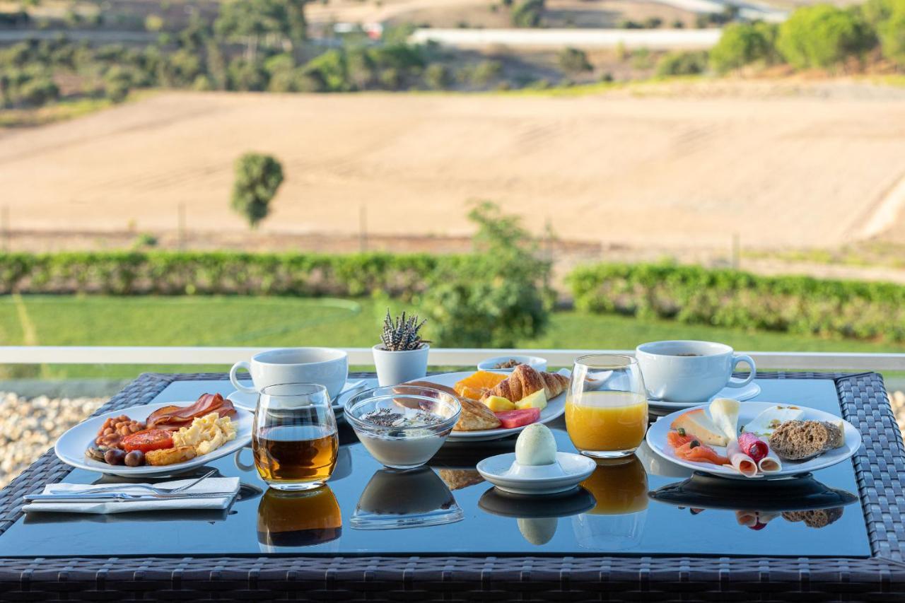 Algarve Race Resort - Hotel Montes de Cima Exteriör bild